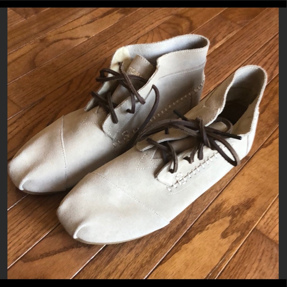 Toms Leather Moccasins Size 10M